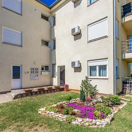 Apartman Pineta