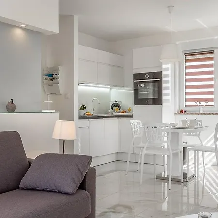 Apartment Pineta *