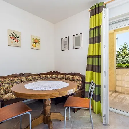 Pineta Apartment *