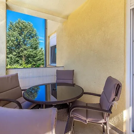 Apartment Pineta