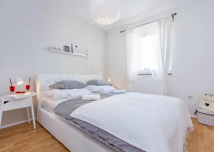 Pineta 아파트 파자나